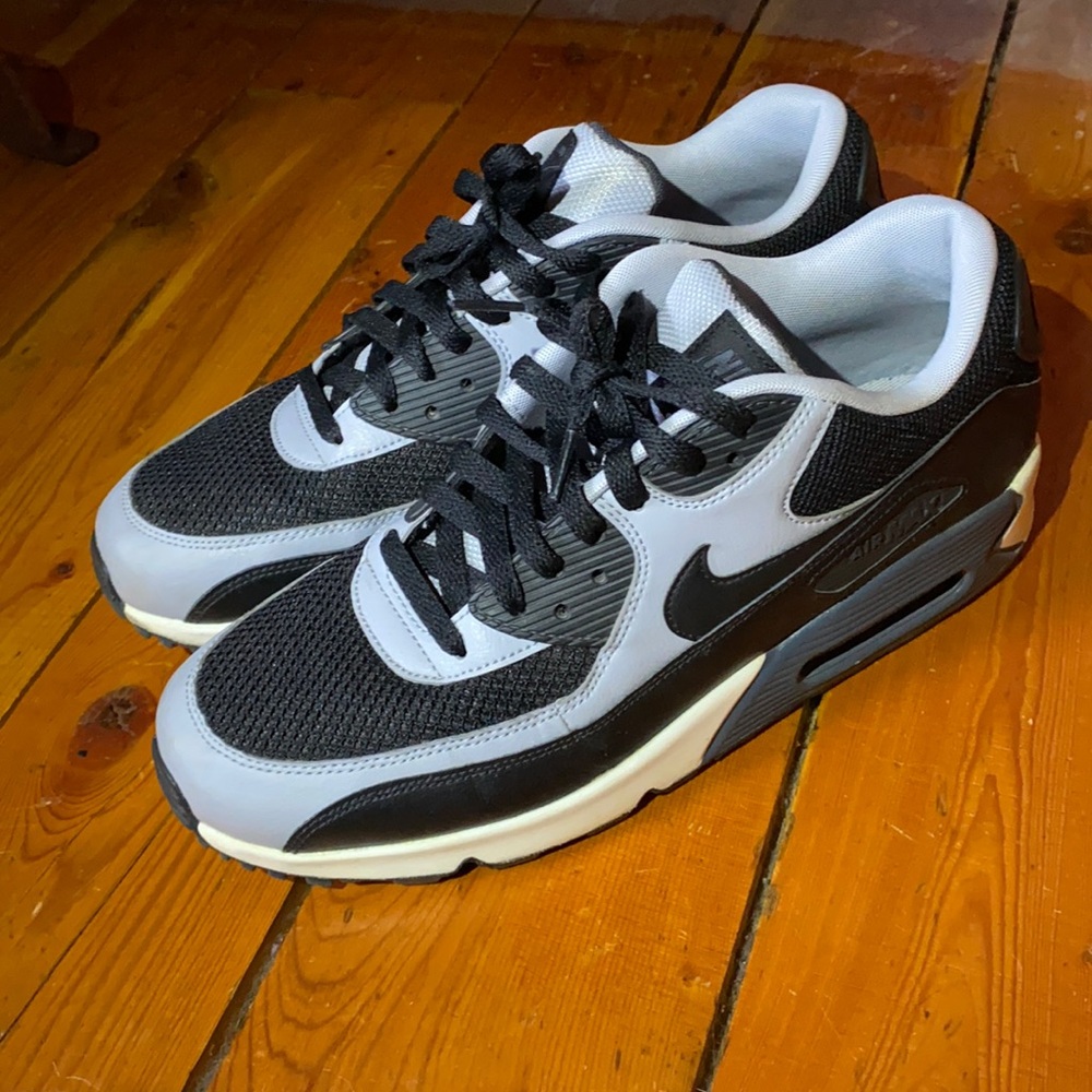 Nike Air Max 90